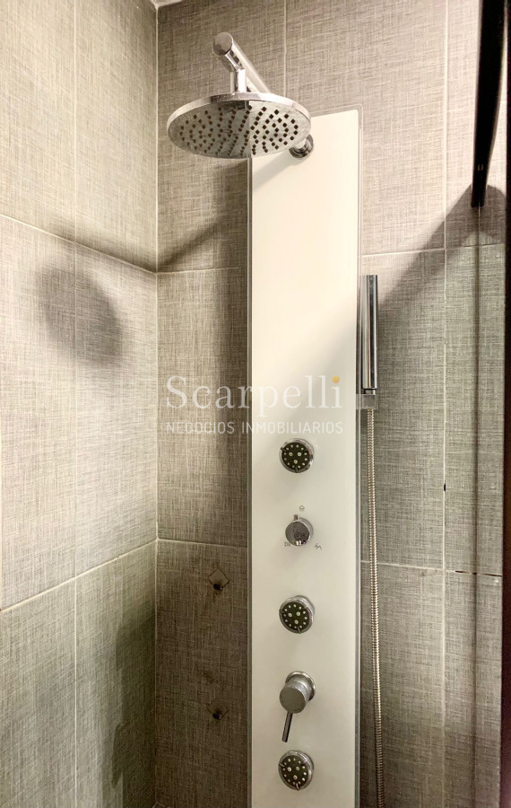 Apartamento ID.38992 - Propiedad horizontal en planta baja con patio y garage ideal Renta dentro del Pocitos mas luminoso y despejado a mts. de la Rambla