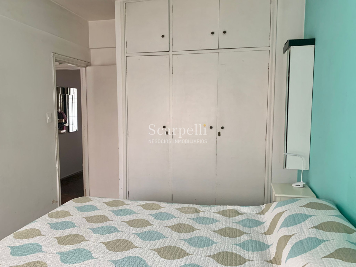 Apartamento ID.38992 - Propiedad horizontal en planta baja con patio y garage ideal Renta dentro del Pocitos mas luminoso y despejado a mts. de la Rambla