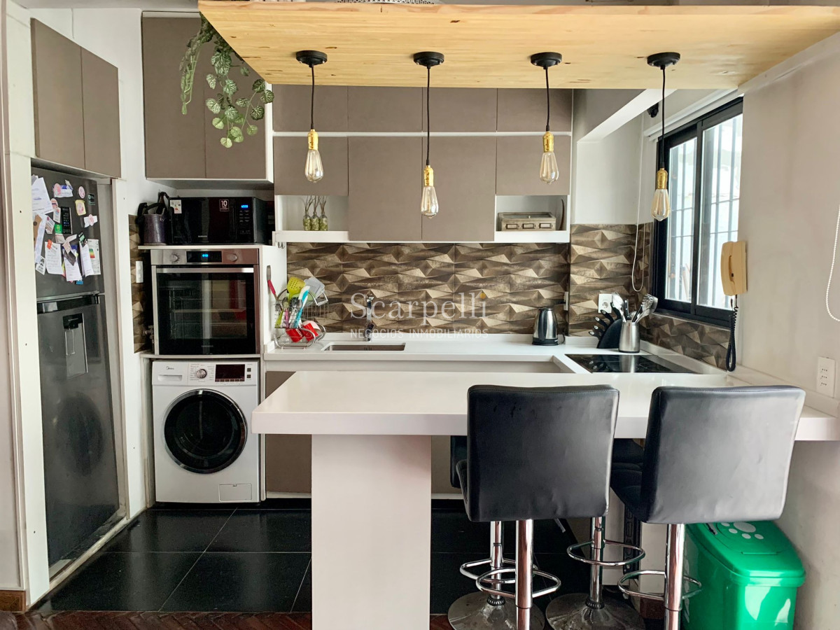 Apartamento ID.38992 - Propiedad horizontal en planta baja con patio y garage ideal Renta dentro del Pocitos mas luminoso y despejado a mts. de la Rambla