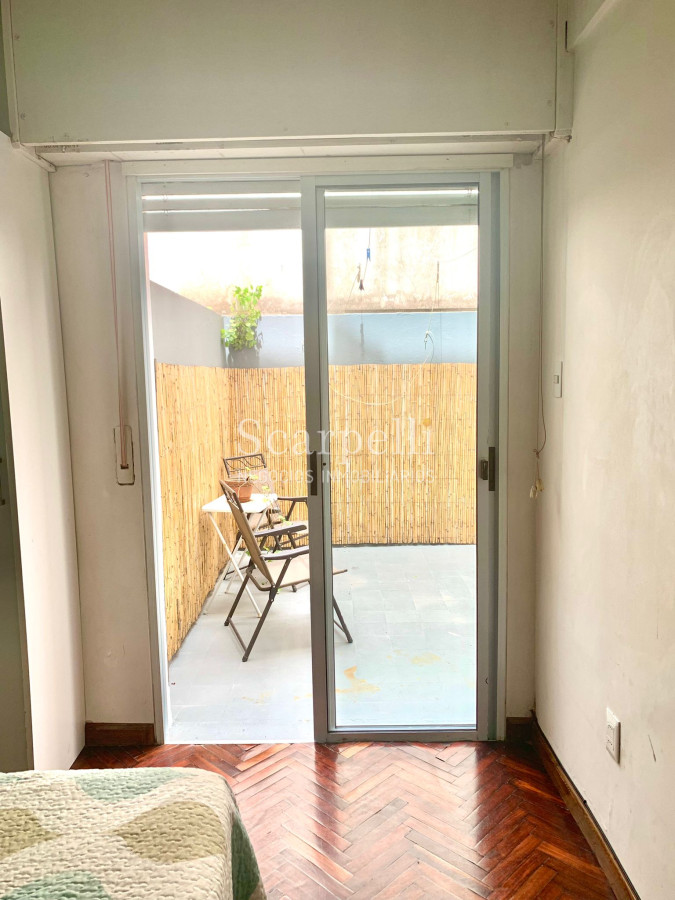 Apartamento ID.38992 - Propiedad horizontal en planta baja con patio y garage ideal Renta dentro del Pocitos mas luminoso y despejado a mts. de la Rambla