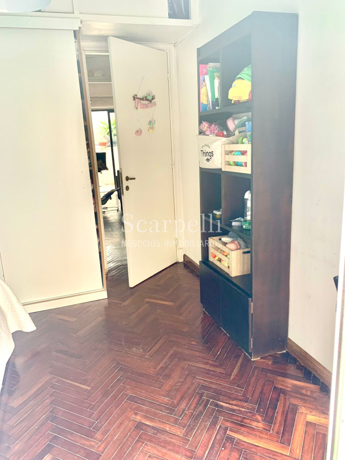 Apartamento ID.38992 - Propiedad horizontal en planta baja con patio y garage ideal Renta dentro del Pocitos mas luminoso y despejado a mts. de la Rambla