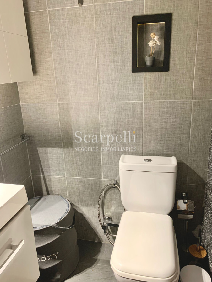 Apartamento ID.38992 - Propiedad horizontal en planta baja con patio y garage ideal Renta dentro del Pocitos mas luminoso y despejado a mts. de la Rambla