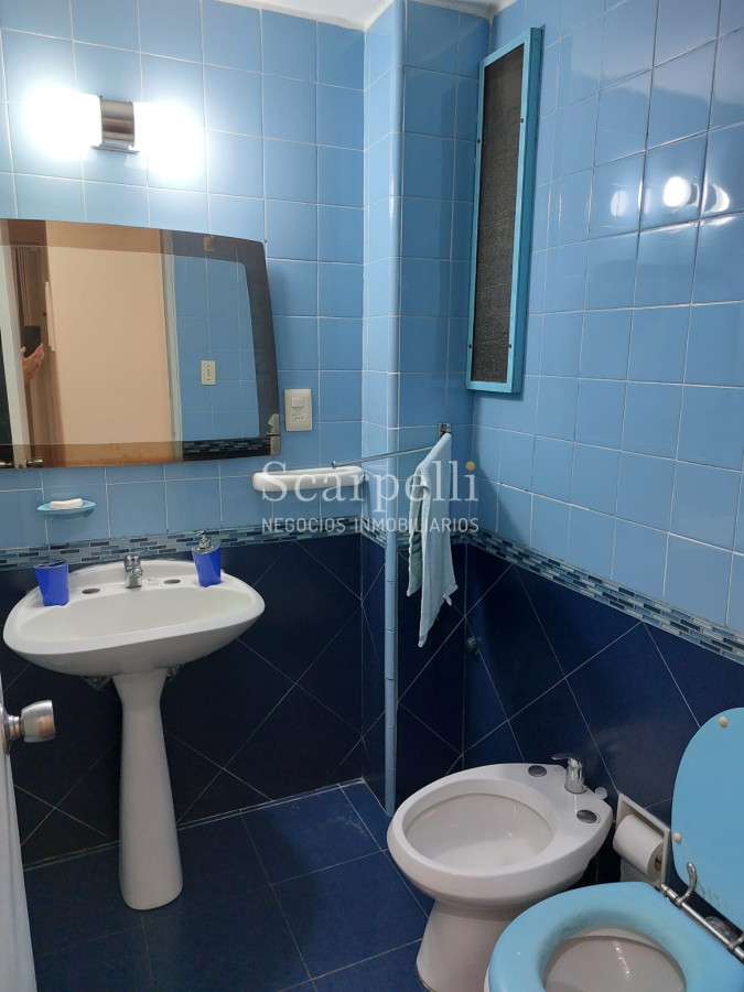 Apartamento ID.39823 - VENTA APARTAMENTO POCITOS SARMIENTO PISO ALTO 3 DORMITORIOS 2 BAÑOS GARAGE
