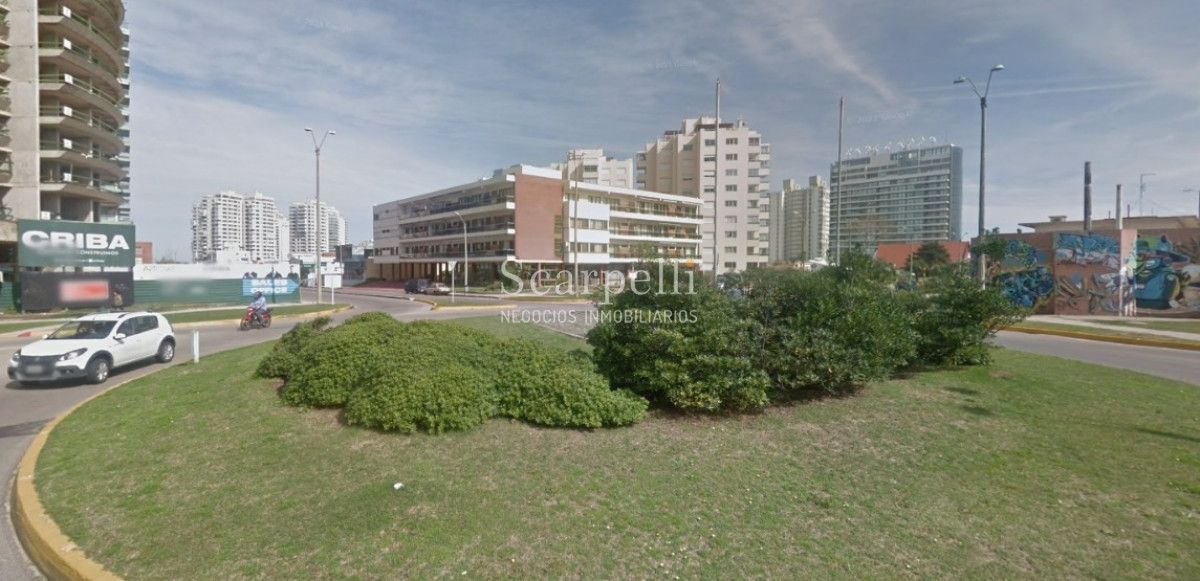 Apartamento ID.40019 - Punta del Este: Alquiler por Temporada 1 dormitorio con garage prox. Hotel Conrad