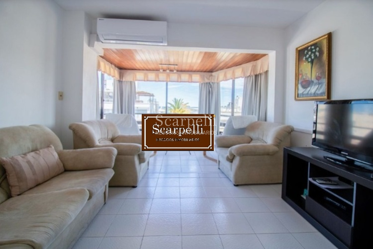 Apartamento ID.40992 - VENTA ALQUILER APARTAMENTO PENÍNSULA 3 DORMITORIOS  PISCINA SERVICIOS