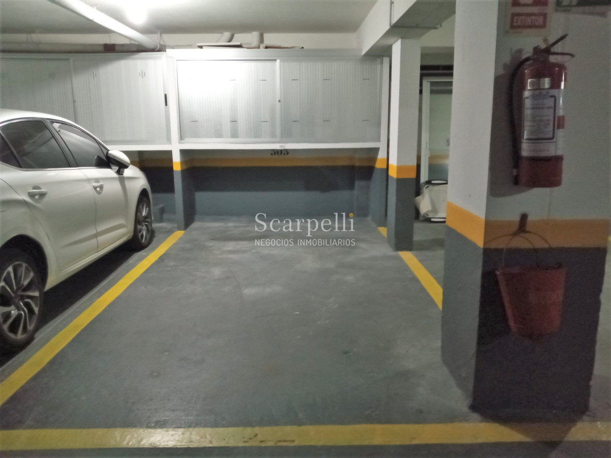 Apartamento ID.40992 - VENTA ALQUILER APARTAMENTO PENÍNSULA 3 DORMITORIOS  PISCINA SERVICIOS