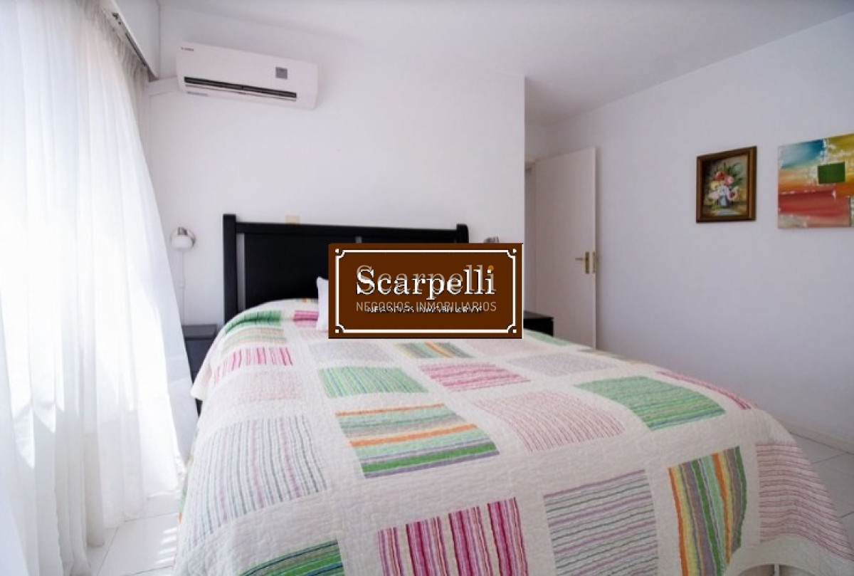 Apartamento ID.40992 - VENTA ALQUILER APARTAMENTO PENÍNSULA 3 DORMITORIOS  PISCINA SERVICIOS