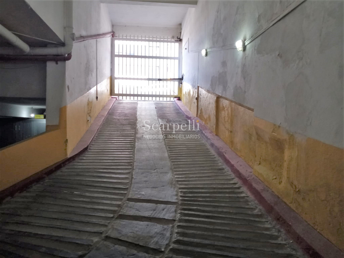 Apartamento ID.40992 - VENTA ALQUILER APARTAMENTO PENÍNSULA 3 DORMITORIOS  PISCINA SERVICIOS