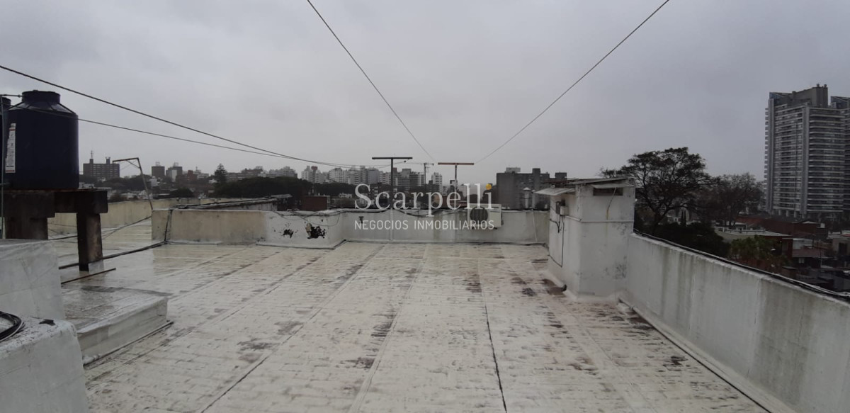 Apartamento ID.41173 - Buceo Alquiler Apartamento en 2do. Piso por Escalera 2 dormitorios + balcón