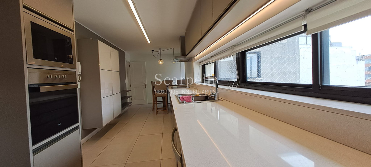 Apartamento ID.41267 - VENTA APARTAMENTO PISO ALTO VILLA BIARRITZ 3 DORMITORIOS GARAGE 2 CON INMEJORABLE VISTA AL PARQUE