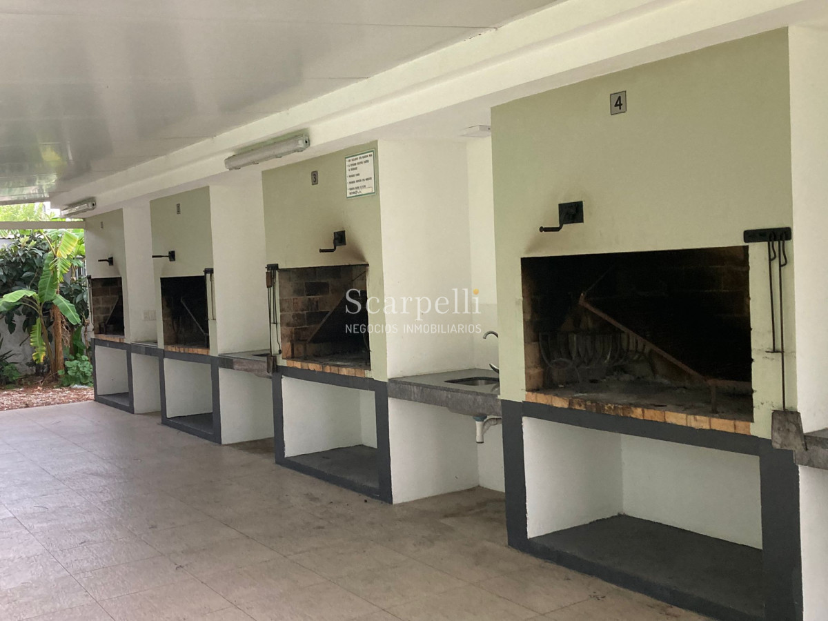 Apartamento ID.42355 - Venta Apartamento Punta del Este Piso Alto con Amenities