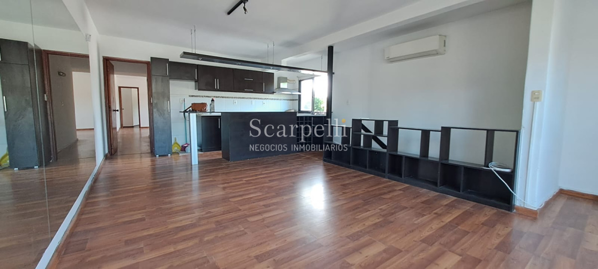 Apartamento ID.42535 - Propiedad Horizontal de Altos muy próximo a Av. Bolivia y Alberdi totalmente reciclada con 2 o 3 dorm + garage