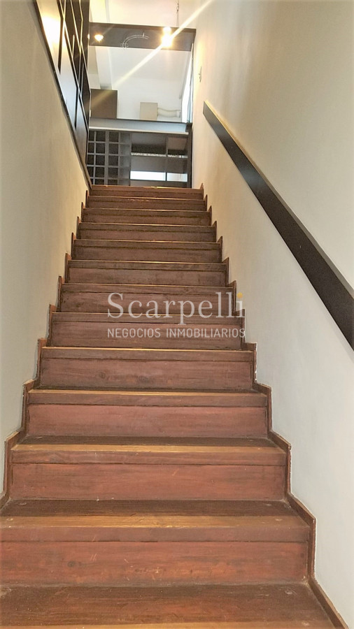 Apartamento ID.42535 - Propiedad Horizontal de Altos muy próximo a Av. Bolivia y Alberdi totalmente reciclada con 2 o 3 dorm + garage