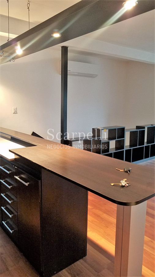 Apartamento ID.42535 - Propiedad Horizontal de Altos muy próximo a Av. Bolivia y Alberdi totalmente reciclada con 2 o 3 dorm + garage