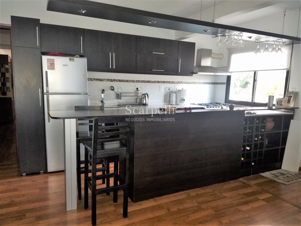 Apartamento ID.42535 - Propiedad Horizontal de Altos muy próximo a Av. Bolivia y Alberdi totalmente reciclada con 2 o 3 dorm + garage