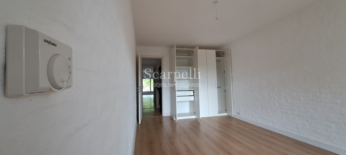 Apartamento ID.42612 - Apartamentos como a Estrenar en Barrio Privado con el mejor parquizado de la zona en un entorno exclusivo y apacible