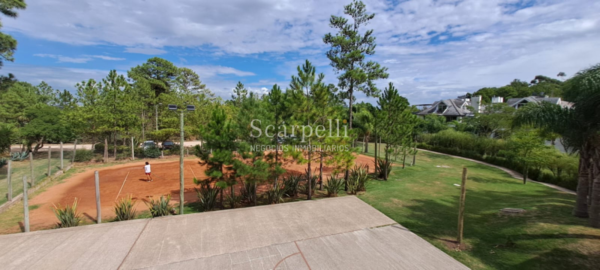 Apartamento ID.42612 - Apartamentos como a Estrenar en Barrio Privado con el mejor parquizado de la zona en un entorno exclusivo y apacible