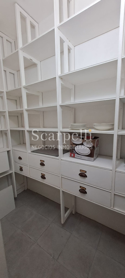 Apartamento ID.42881 - Villa Biarritz  Apartamento Gran Categoría de Estilo Totalmente Reciclado a nuevo con importante recepción.-
