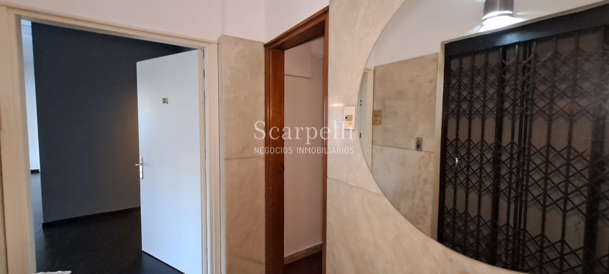 Apartamento ID.42881 - Villa Biarritz  Apartamento Gran Categoría de Estilo Totalmente Reciclado a nuevo con importante recepción.-