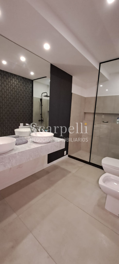 Apartamento ID.42881 - Villa Biarritz  Apartamento Gran Categoría de Estilo Totalmente Reciclado a nuevo con importante recepción.-