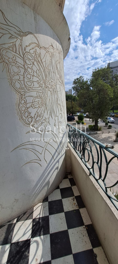 Apartamento ID.42881 - Villa Biarritz  Apartamento Gran Categoría de Estilo Totalmente Reciclado a nuevo con importante recepción.-