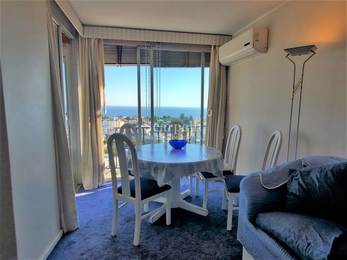Apartamento ID.43442 - PUNTA DEL ESTE: Piso Alto en Península: Gorlero Próximo Puerto de Punta del Este & Playa Ingleses.-