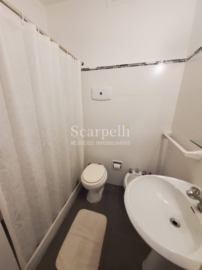 Apartamento ID.43442 - PUNTA DEL ESTE: Piso Alto en Península: Gorlero Próximo Puerto de Punta del Este & Playa Ingleses.-