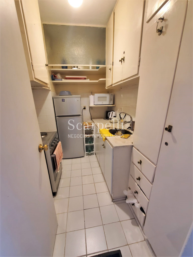 Apartamento ID.43442 - PUNTA DEL ESTE: Piso Alto en Península: Gorlero Próximo Puerto de Punta del Este & Playa Ingleses.-