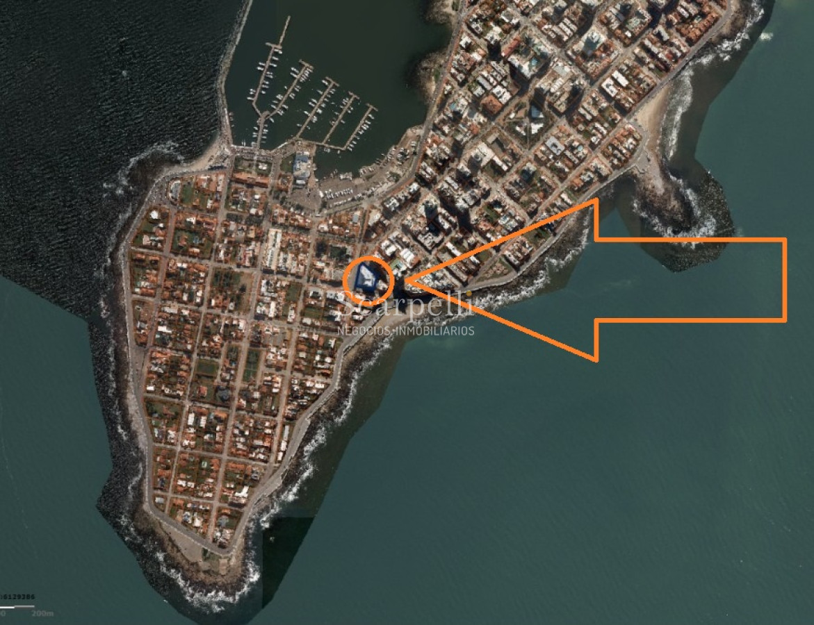 Apartamento ID.43442 - PUNTA DEL ESTE: Piso Alto en Península: Gorlero Próximo Puerto de Punta del Este & Playa Ingleses.-