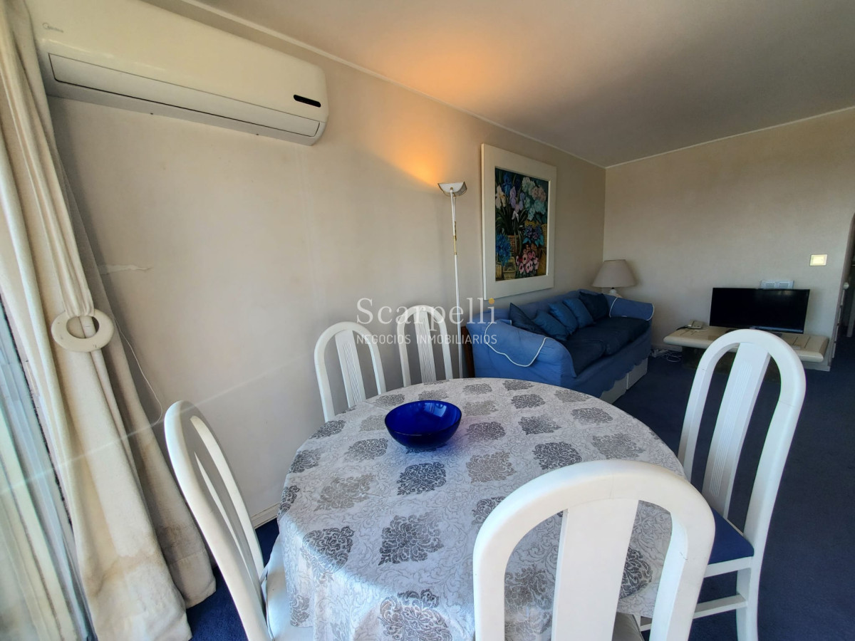 Apartamento ID.43442 - PUNTA DEL ESTE: Piso Alto en Península: Gorlero Próximo Puerto de Punta del Este & Playa Ingleses.-