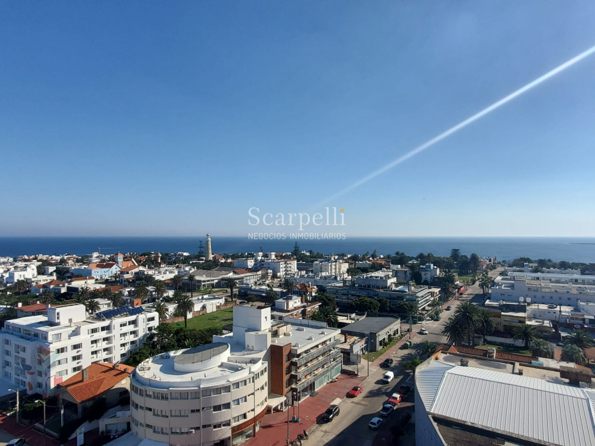 Apartamento ID.43442 - PUNTA DEL ESTE: Piso Alto en Península: Gorlero Próximo Puerto de Punta del Este & Playa Ingleses.-