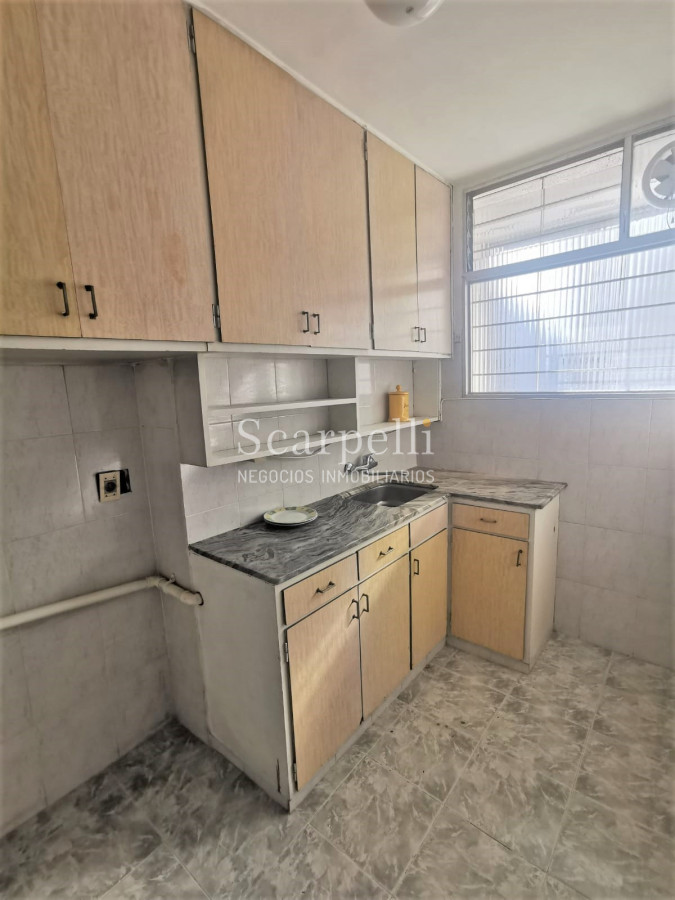 Apartamento ID.43716 - Alquiler Apartamento Piso Alto 18 de Julio próximo Obelisco Gran Living comedor + 2 dormitorios