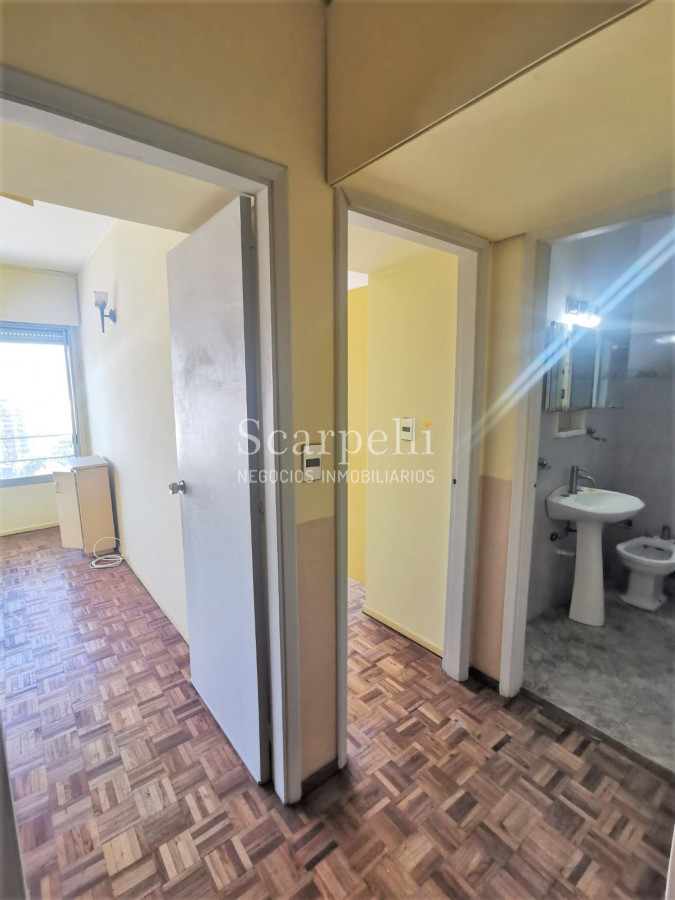 Apartamento ID.43716 - Alquiler Apartamento Piso Alto 18 de Julio próximo Obelisco Gran Living comedor + 2 dormitorios