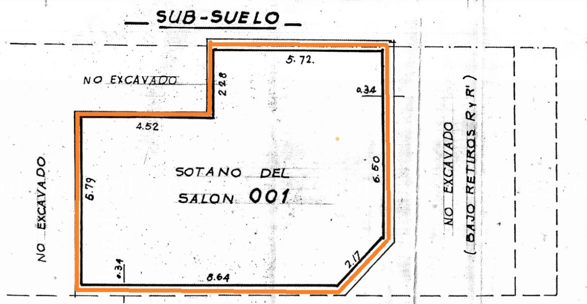 Apartamento ID.43970 - Venta Malvin / Buceo Estupenda Esquina a 100 mts. de la Rambla con importante flujo de Vehículos y Peatones
