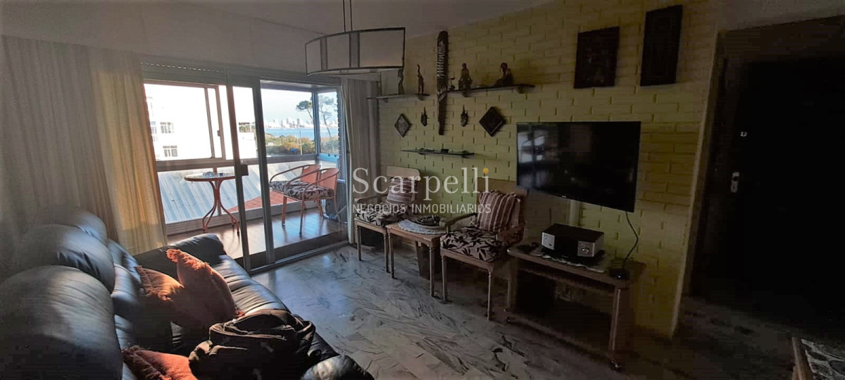 Apartamento ID.44173 - Alquiler Anual Rambla Parada 11 Mansa 2 dormitorios 2 baños con Vista Isla Gorriti