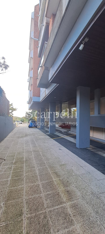 Apartamento ID.44173 - Alquiler Anual Rambla Parada 11 Mansa 2 dormitorios 2 baños con Vista Isla Gorriti