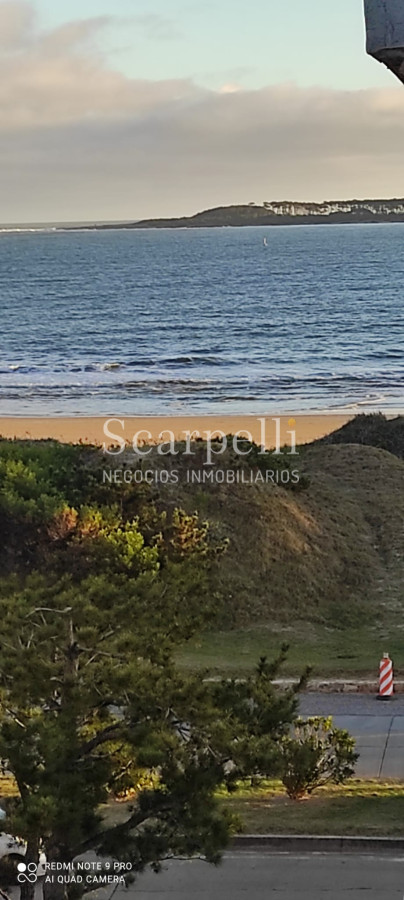 Apartamento ID.44173 - Alquiler Anual Rambla Parada 11 Mansa 2 dormitorios 2 baños con Vista Isla Gorriti