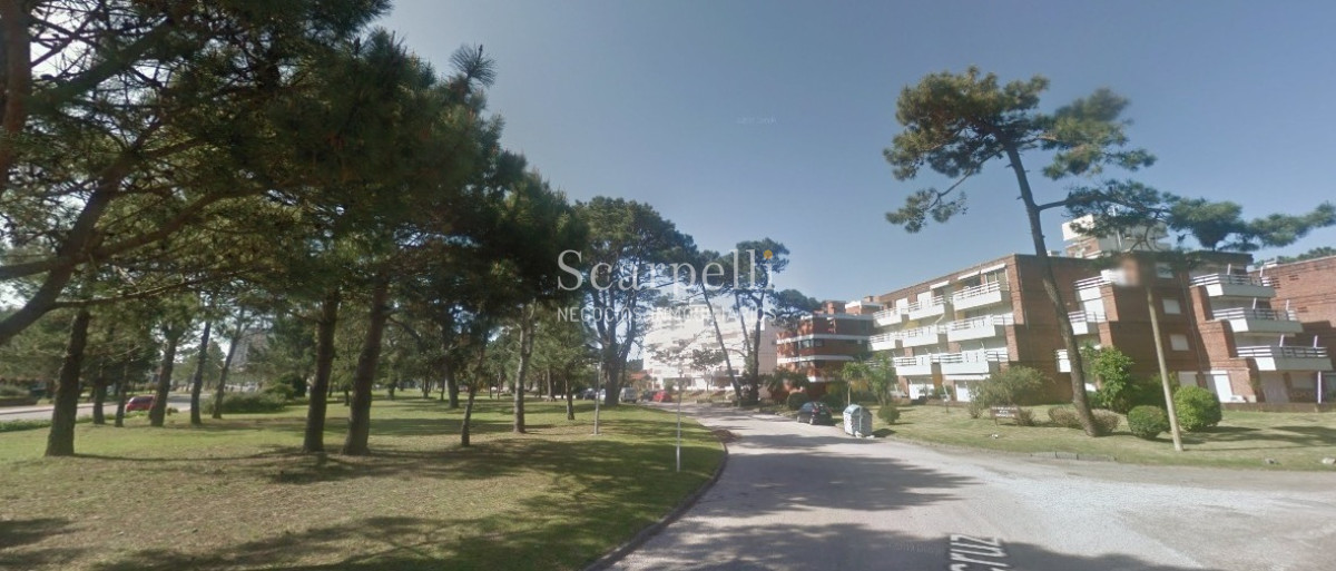 Apartamento ID.44962 - Venta Apartamento Plaza México 2 dormitorios Garage Terrazas Vista Despejada al Parque