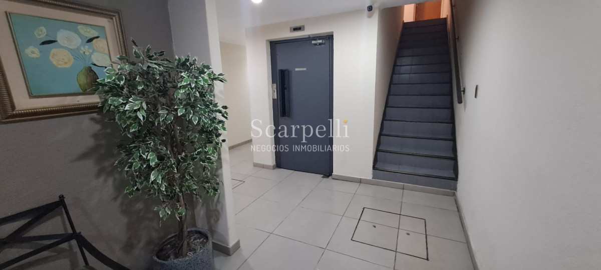 Apartamento ID.46179 - Venta Apartamento Piso Alto Pocitos Proximo Av. Rivera y Fco. Soca Estupenda Vista Despejada