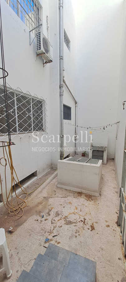 Apartamento ID.46273 - Próximo a Intendencia. Alquiler Apartamento Centro 3 dormitorios o 4 dormitorios 2 baños patio