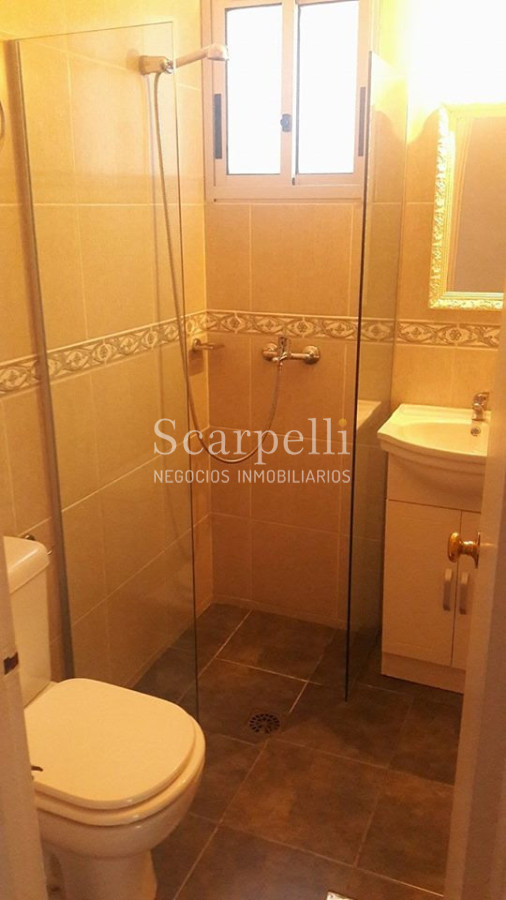 Apartamento ID.46273 - Próximo a Intendencia. Alquiler Apartamento Centro 3 dormitorios o 4 dormitorios 2 baños patio