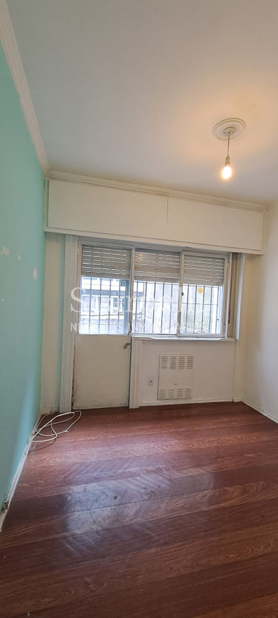 Apartamento ID.46273 - Próximo a Intendencia. Alquiler Apartamento Centro 3 dormitorios o 4 dormitorios 2 baños patio