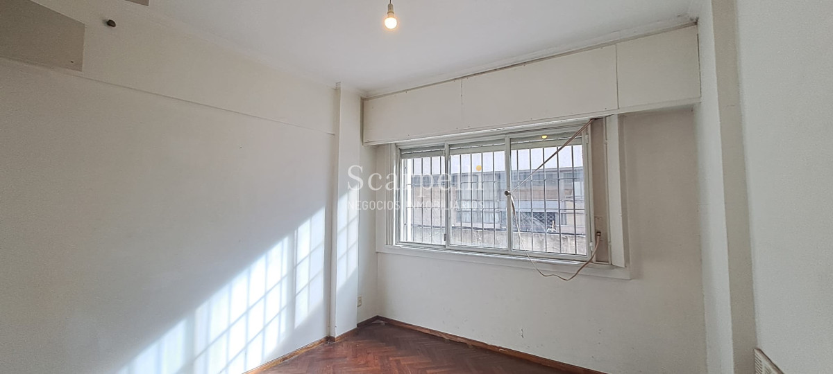 Apartamento ID.46273 - Próximo a Intendencia. Alquiler Apartamento Centro 3 dormitorios o 4 dormitorios 2 baños patio