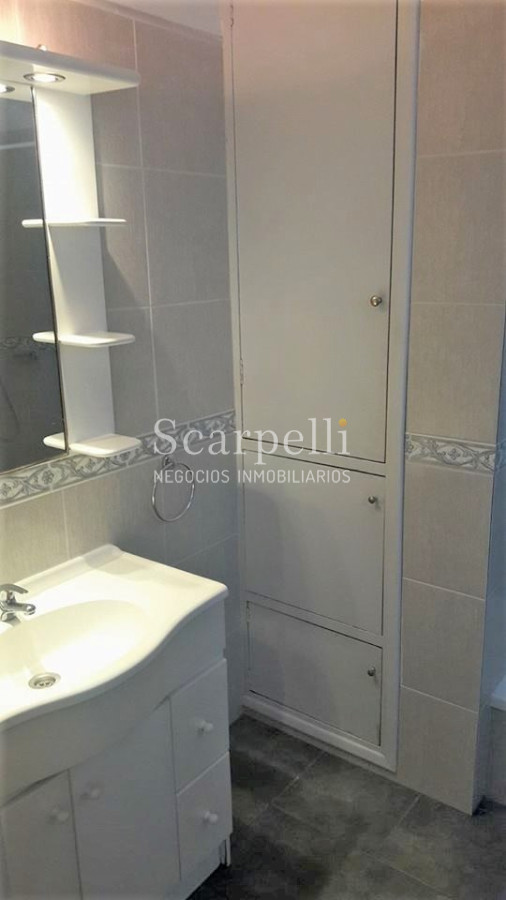Apartamento ID.46273 - Próximo a Intendencia. Alquiler Apartamento Centro 3 dormitorios o 4 dormitorios 2 baños patio