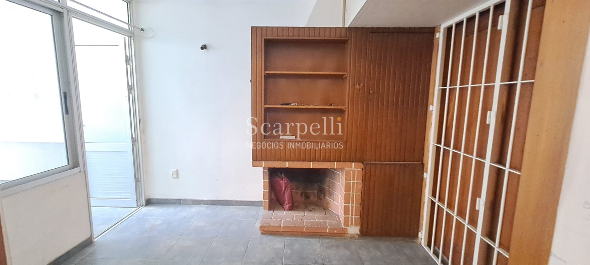 Apartamento ID.46273 - Próximo a Intendencia. Alquiler Apartamento Centro 3 dormitorios o 4 dormitorios 2 baños patio