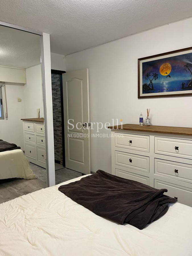 Apartamento ID.46396 - Buceo Venta Apartamento como a estrenar con terminaciones mejoradas muy próximo a la Rambla en calle muy tranquila.-