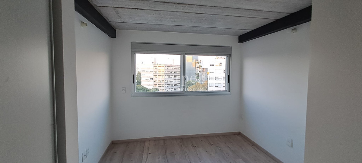 Apartamento ID.4726 - Apartamento en Parque Rodó Nuevo como a Estrenar : 21 de Setiembre casi Blvar. España:  2 dorm y cómodo Garage