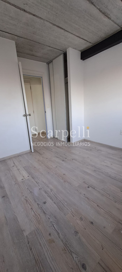 Apartamento ID.4726 - Apartamento en Parque Rodó Nuevo como a Estrenar : 21 de Setiembre casi Blvar. España:  2 dorm y cómodo Garage