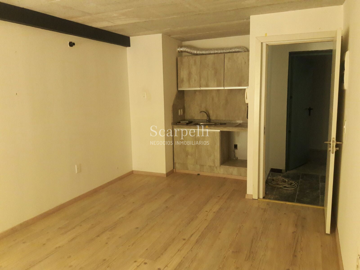 Apartamento ID.4726 - Apartamento en Parque Rodó Nuevo como a Estrenar : 21 de Setiembre casi Blvar. España:  2 dorm y cómodo Garage