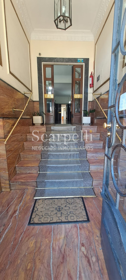 Apartamento ID.47898 - Centro Venta Amplio Apartamento en Contrafrente Cerro Largo y Hno. Damasceno  3 dormitorios 2 baños